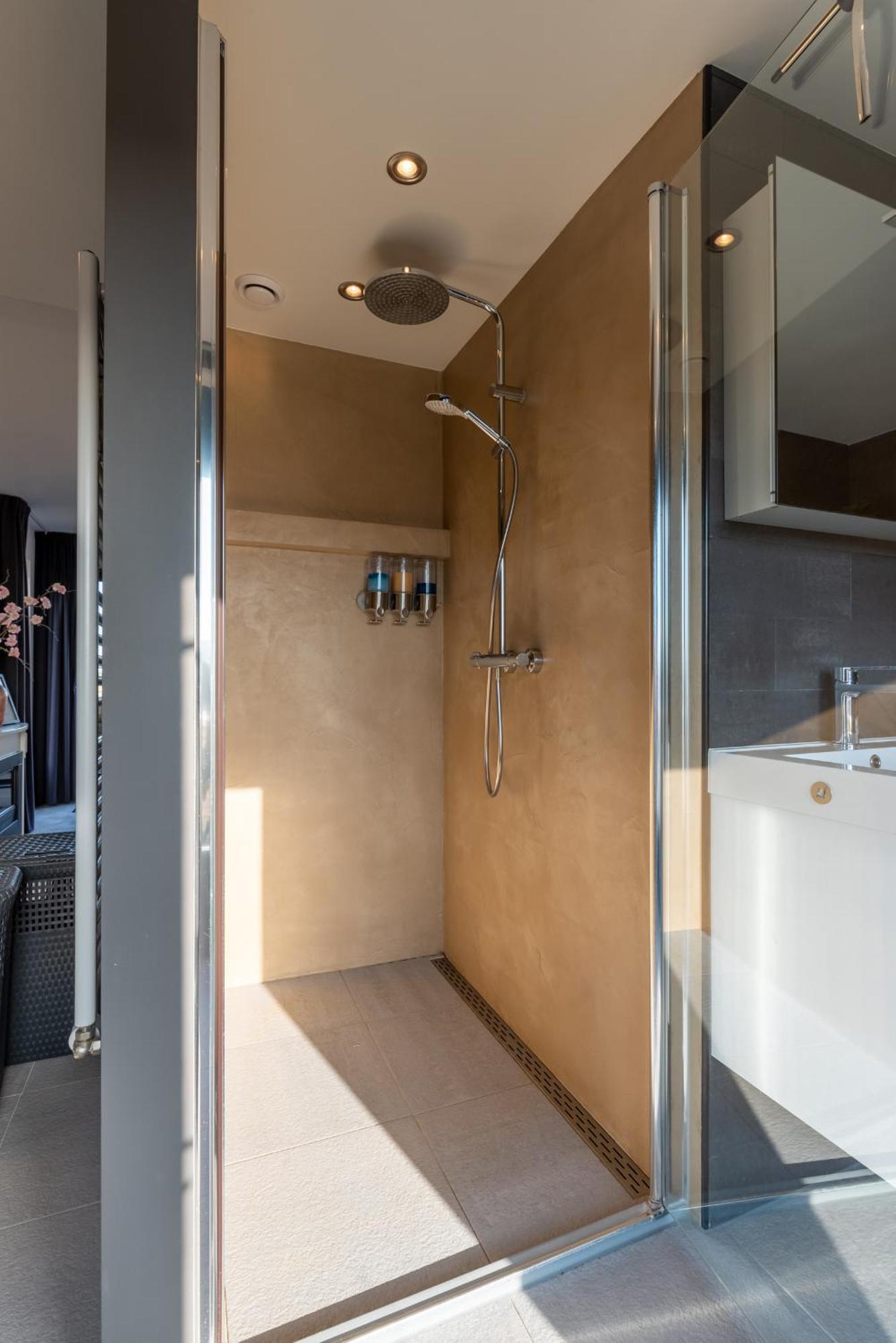 Matti Beach Town House ซานด์โวร์ต ภายนอก รูปภาพ